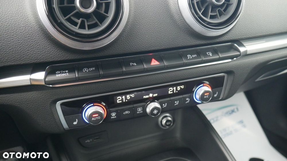 Audi A3 Sportback - 17
