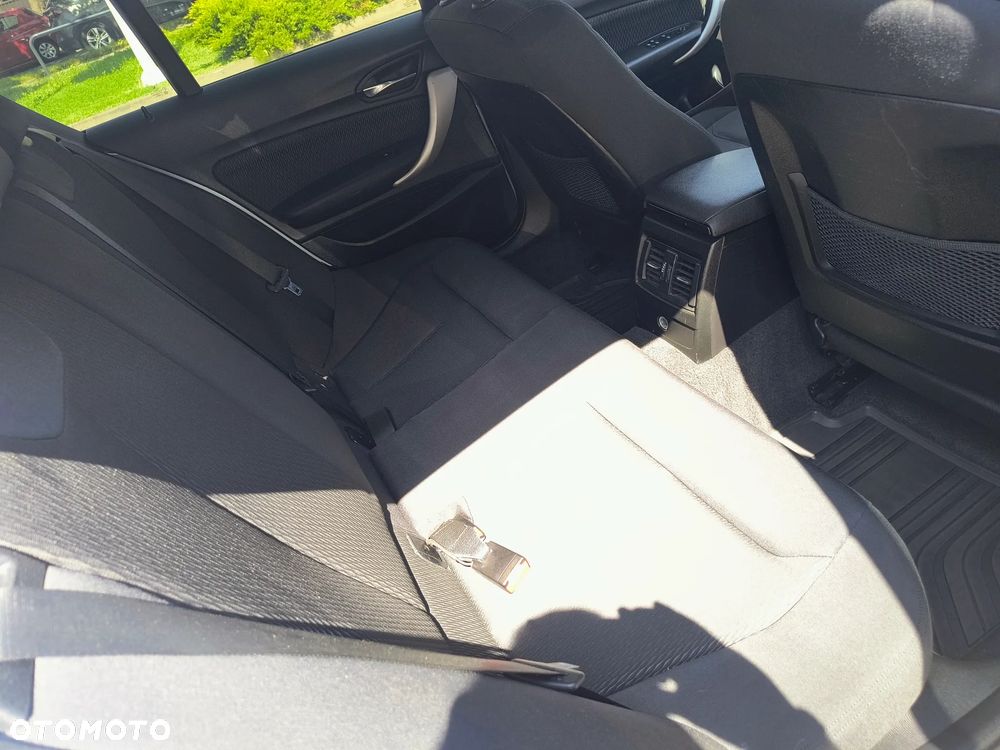 BMW Seria 1 - 18