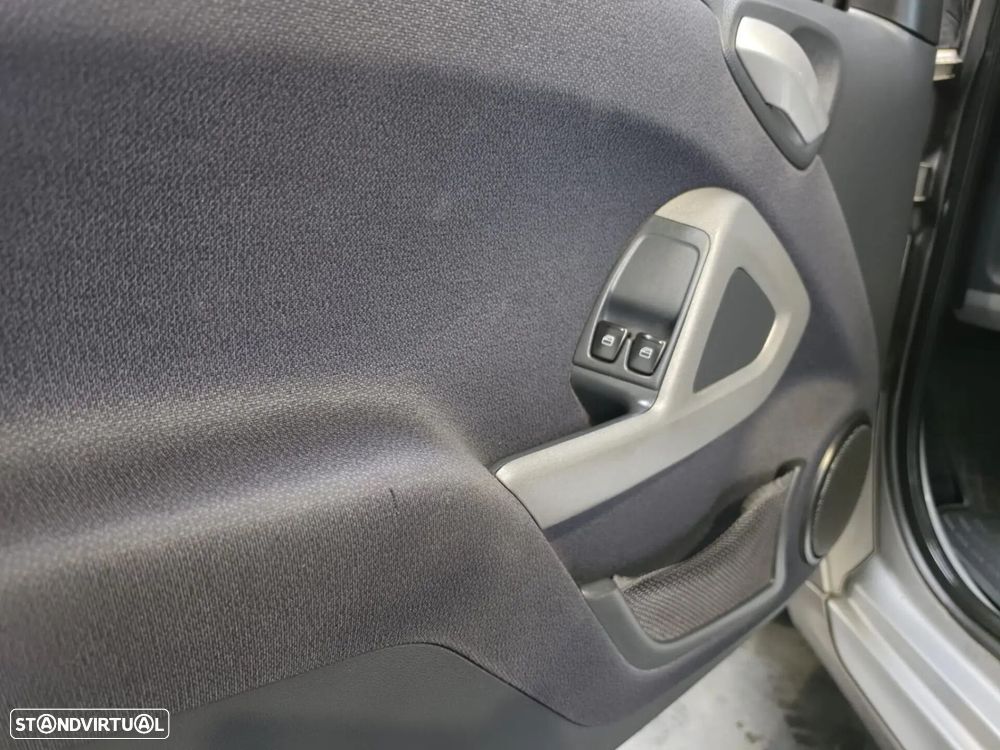 Smart ForTwo Coupé 0.8 cdi Passion 54 - 6