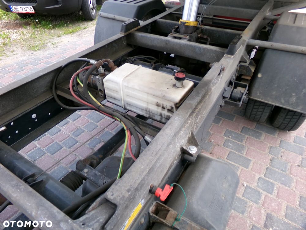Iveco daily 35c15 3,0 diesel do 3,5 tony - 13