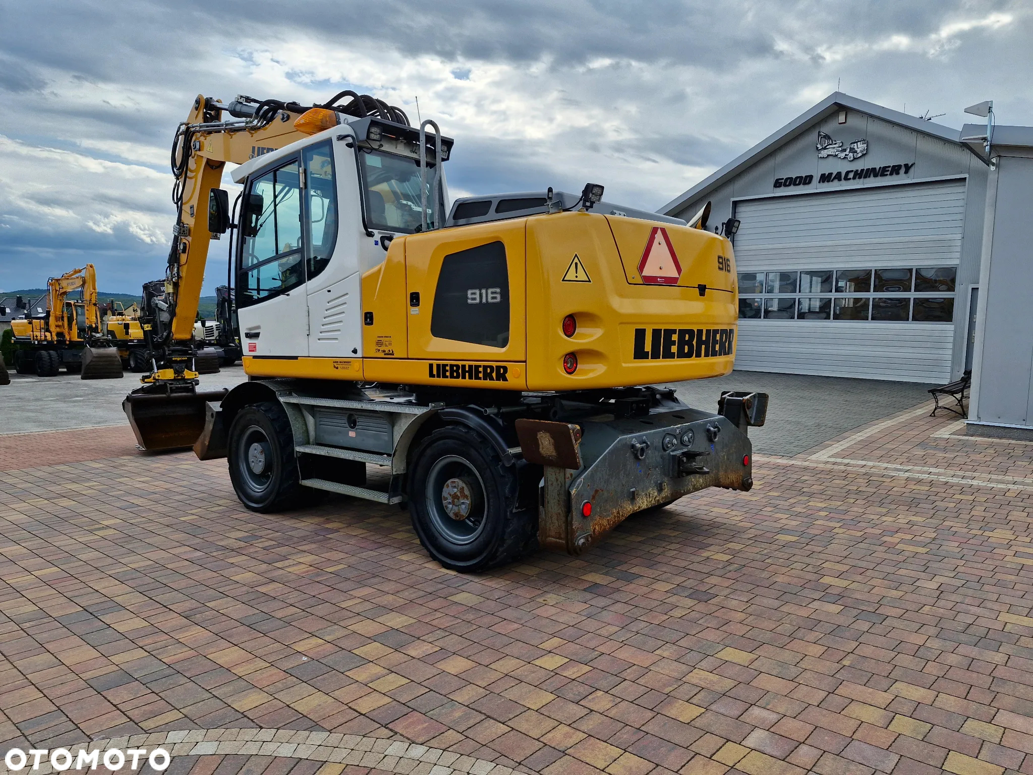 Liebherr A 916 - 4