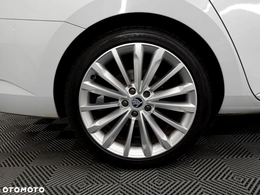 Skoda Superb - 23