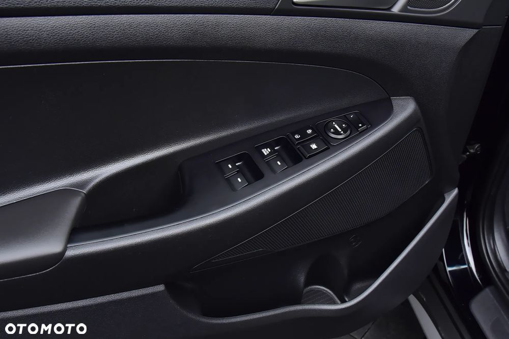 Hyundai Tucson blue 1.6 GDi 2WD Trend - 21