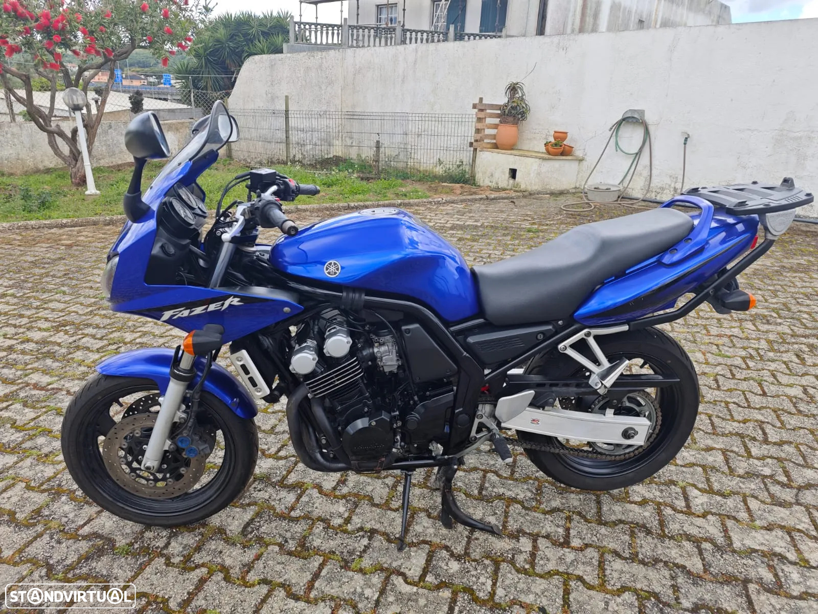 Yamaha FZS - 5
