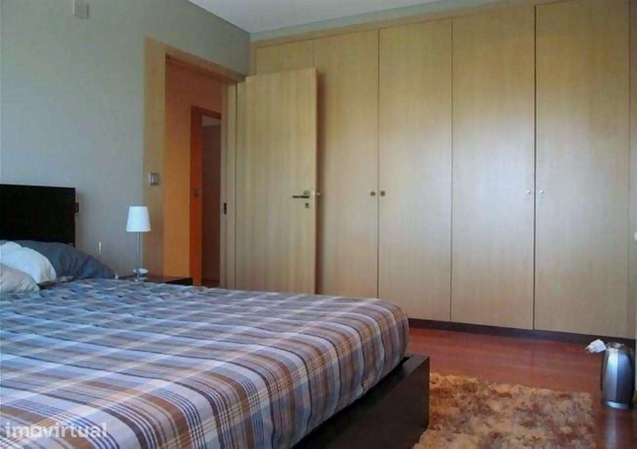 Excelente e moderno Apartamento T3, com boas áreas e bem localizado - Grande imagem: 2/12