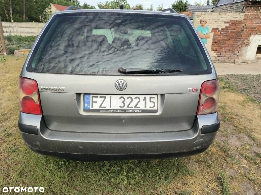 Volkswagen Passat - 3