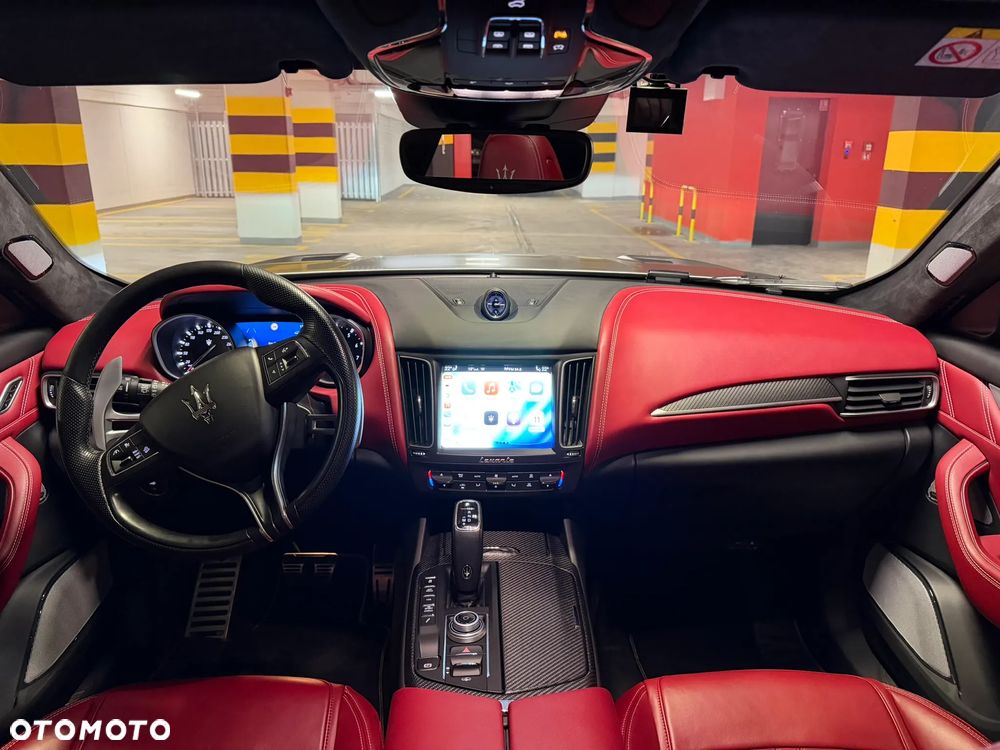 Maserati Levante Trofeo - 12