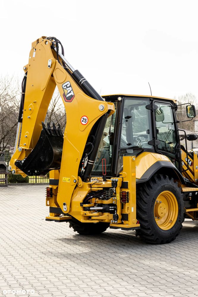Caterpillar CAT 444 - 14