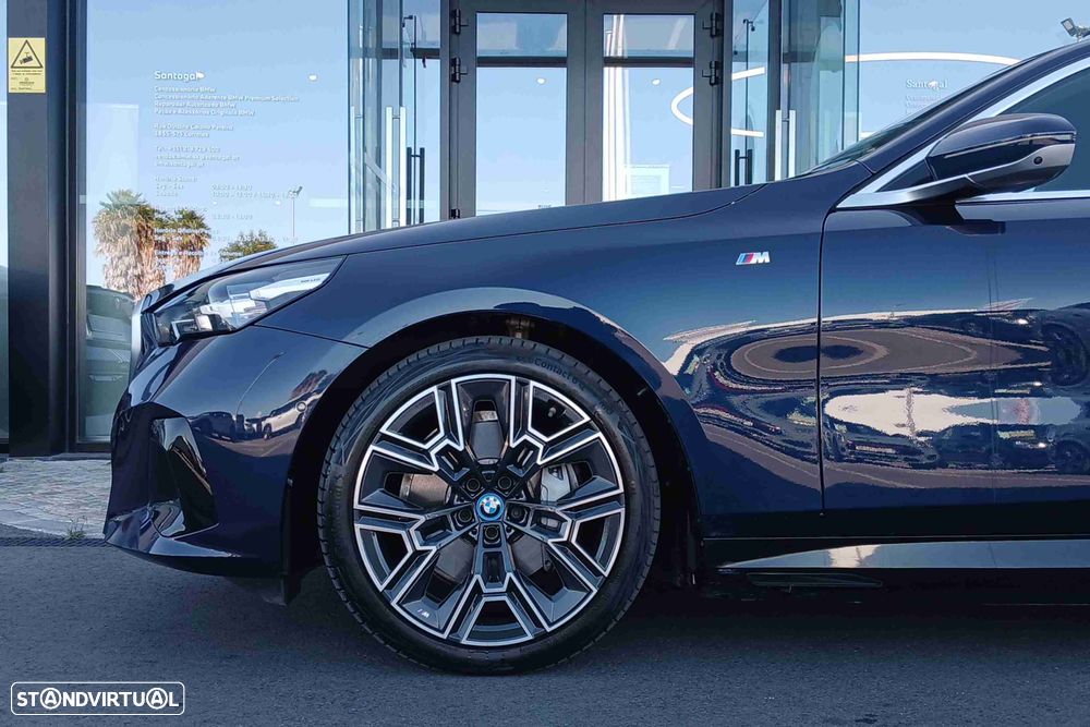 BMW i5 Touring eDrive40 - 6