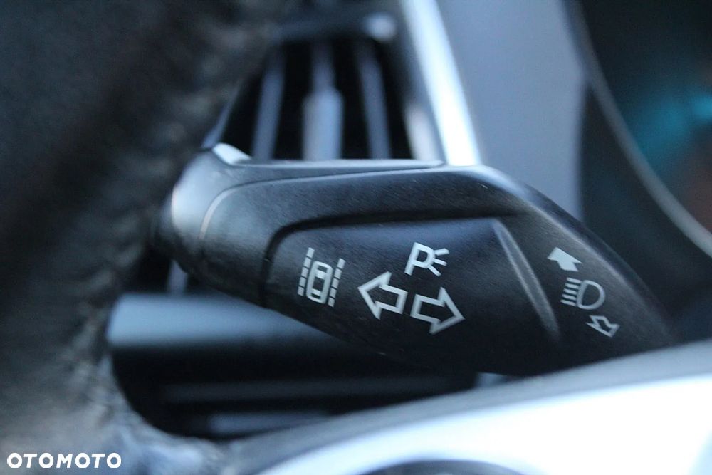 Ford Kuga 2.0 TDCi 4WD Titanium Plus - 13