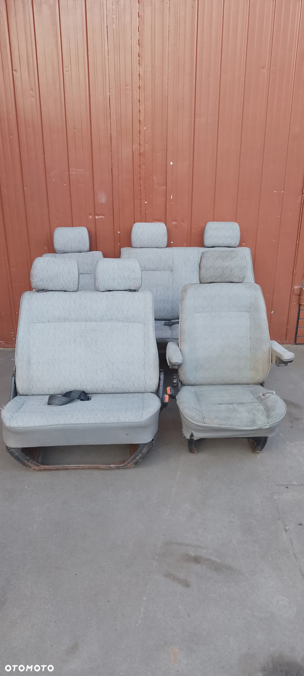 VW T4 Fotele Fotel Kierowcy Pasażera Środek Multivan Caravella Kamper