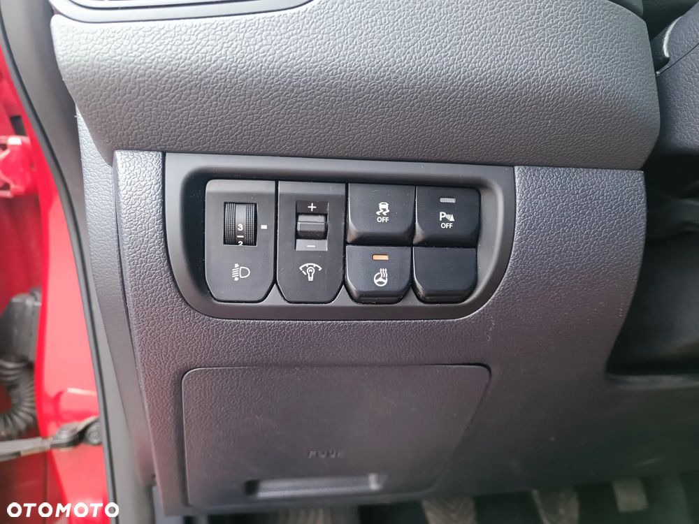 Kia Rio 1.4 Dream Team Edition - 17