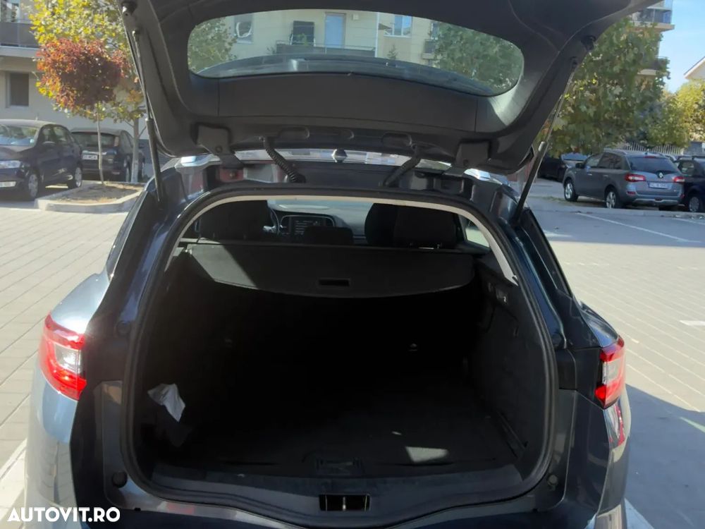 Renault Megane - 18