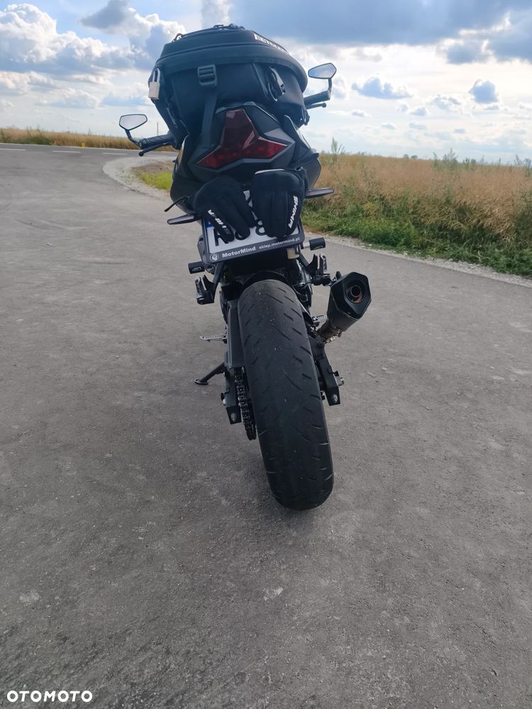 Kawasaki Z - 11