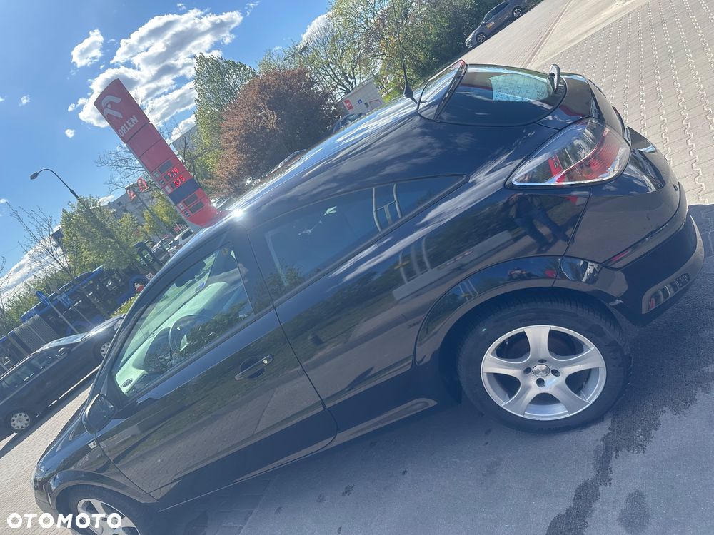 Opel Astra 1.6 Enjoy - 24