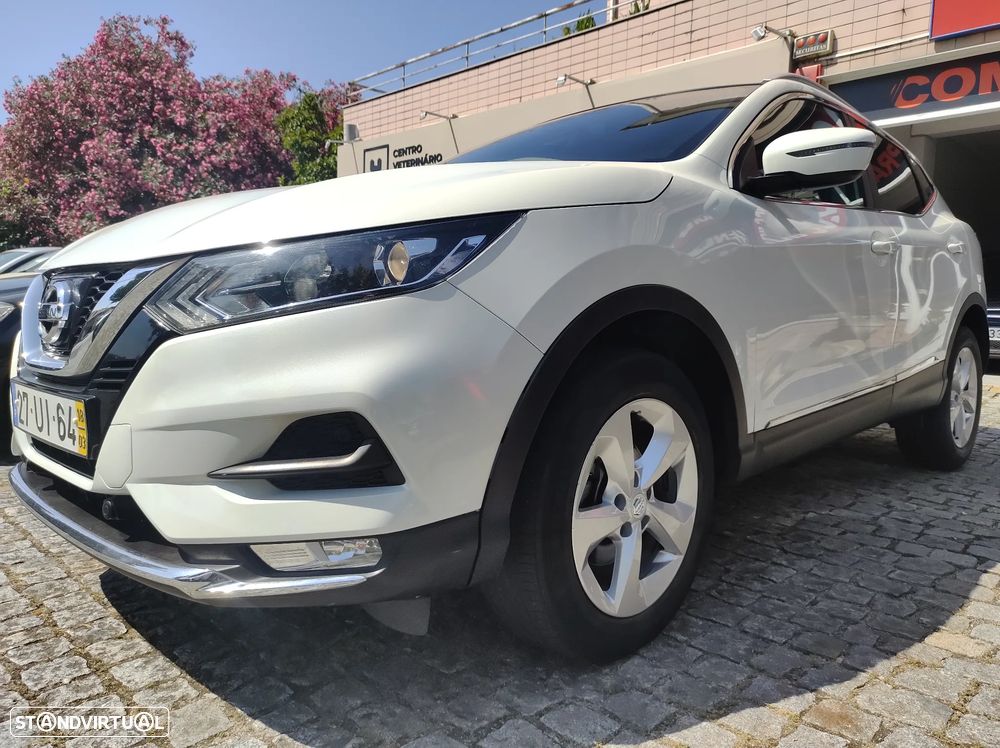 Nissan Qashqai 1.5 dCi N-Connecta Business - 4