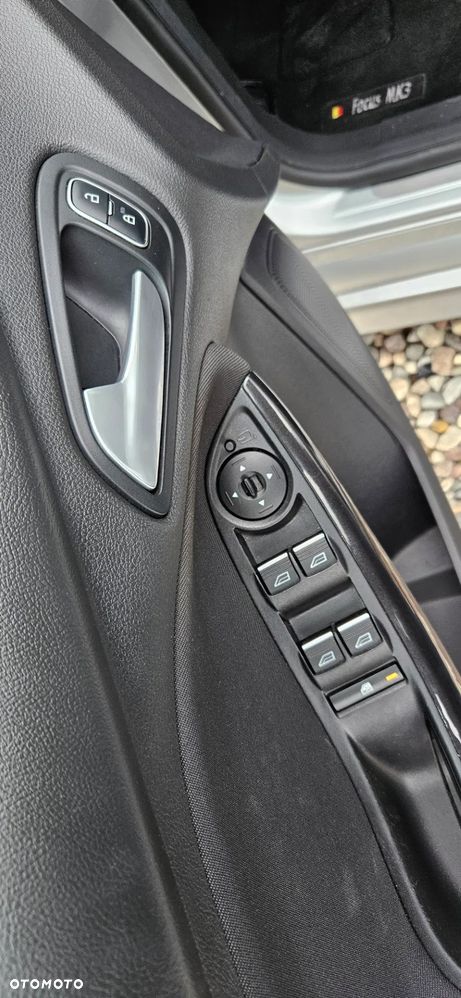 Ford Focus - 31
