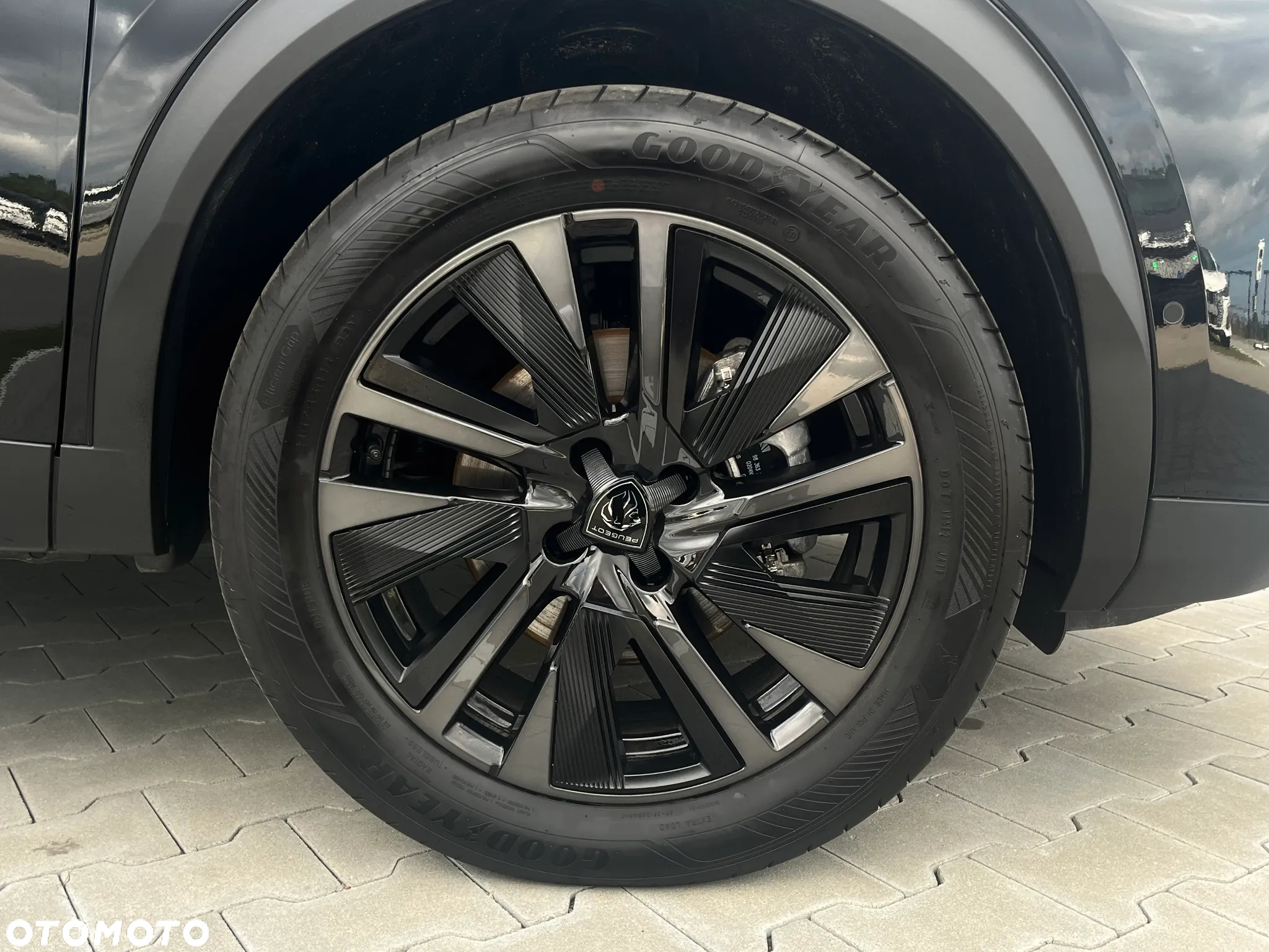 Peugeot 2008 PureTech mHEV GT e-DCS6 - 9