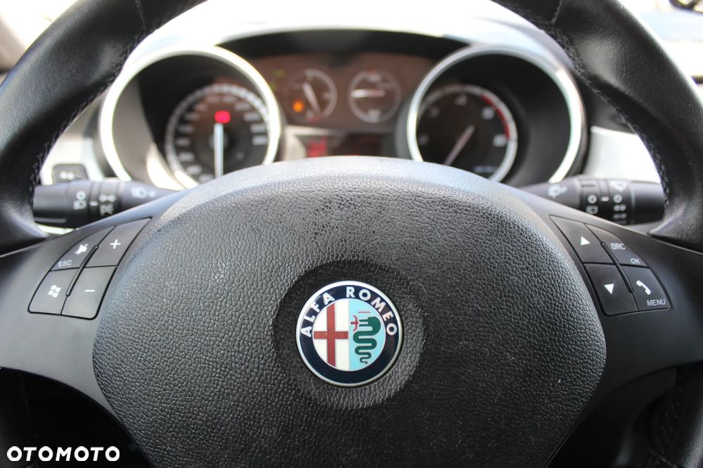 Alfa Romeo Giulietta 2.0 JTDM 16V - 16