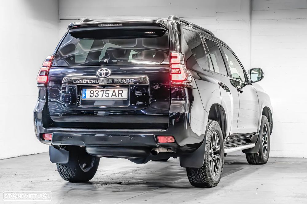 Toyota Land Cruiser Prado - 6