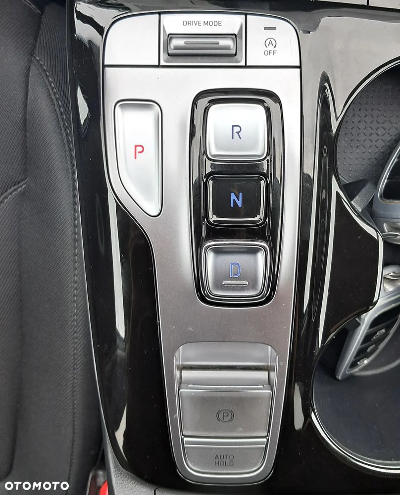 Hyundai Tucson 1.6 CRDi 48V-Hybrid 2WD DCT Select - 24