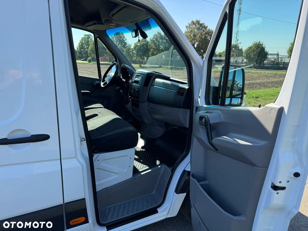 Mercedes-Benz Sprinter 316 CDi * 2.2 / 160KM * L2H2 * Furgon / Blaszak * - 32