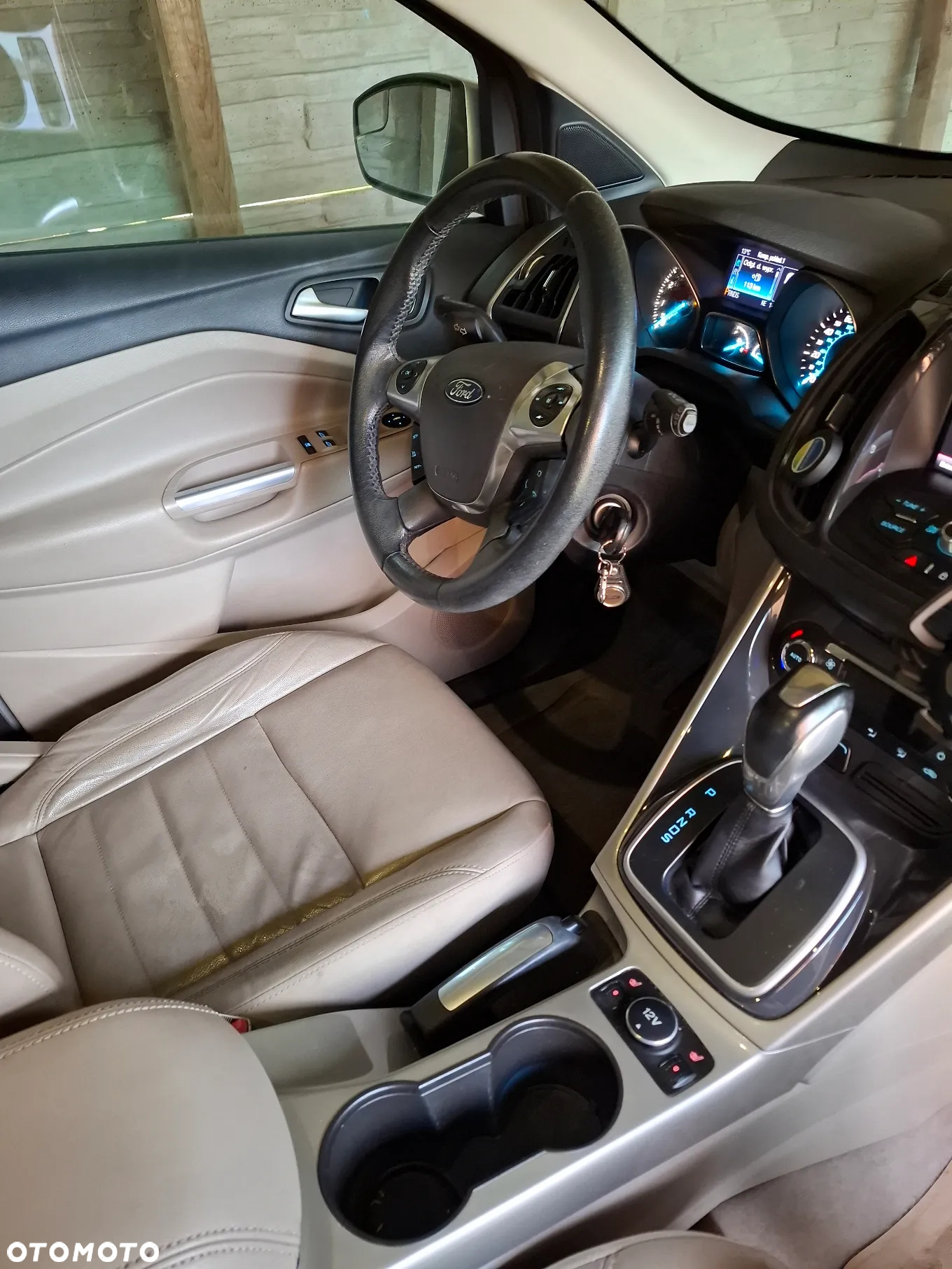 Ford Escape 2.0 EcoBoost AWD Titanium - 6