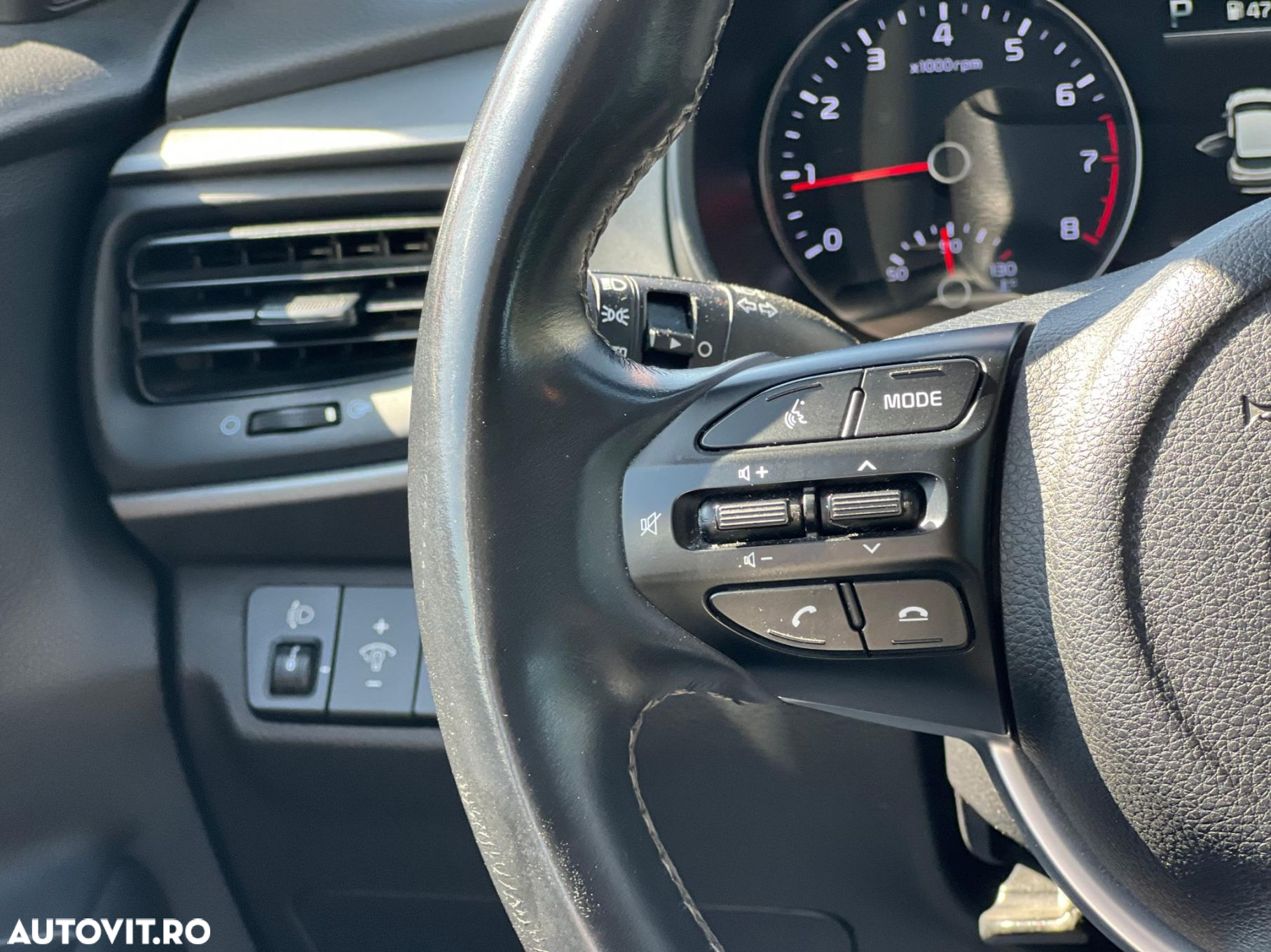 Kia Stonic 1.0 T-GDI 7DCT HP MHEV Trend - 15