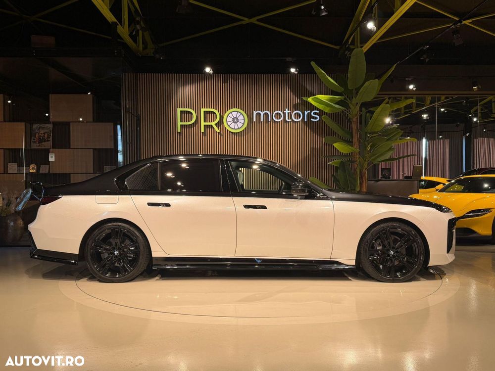 BMW Seria 7 740d xDrive MHEV - 7