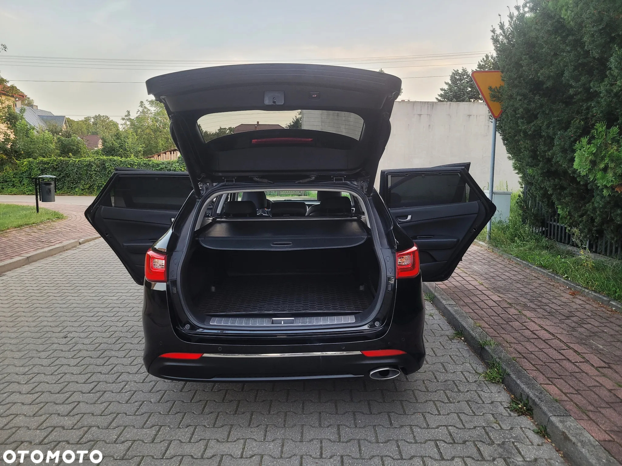 Kia Optima 1.7 CRDI XL DCT - 18
