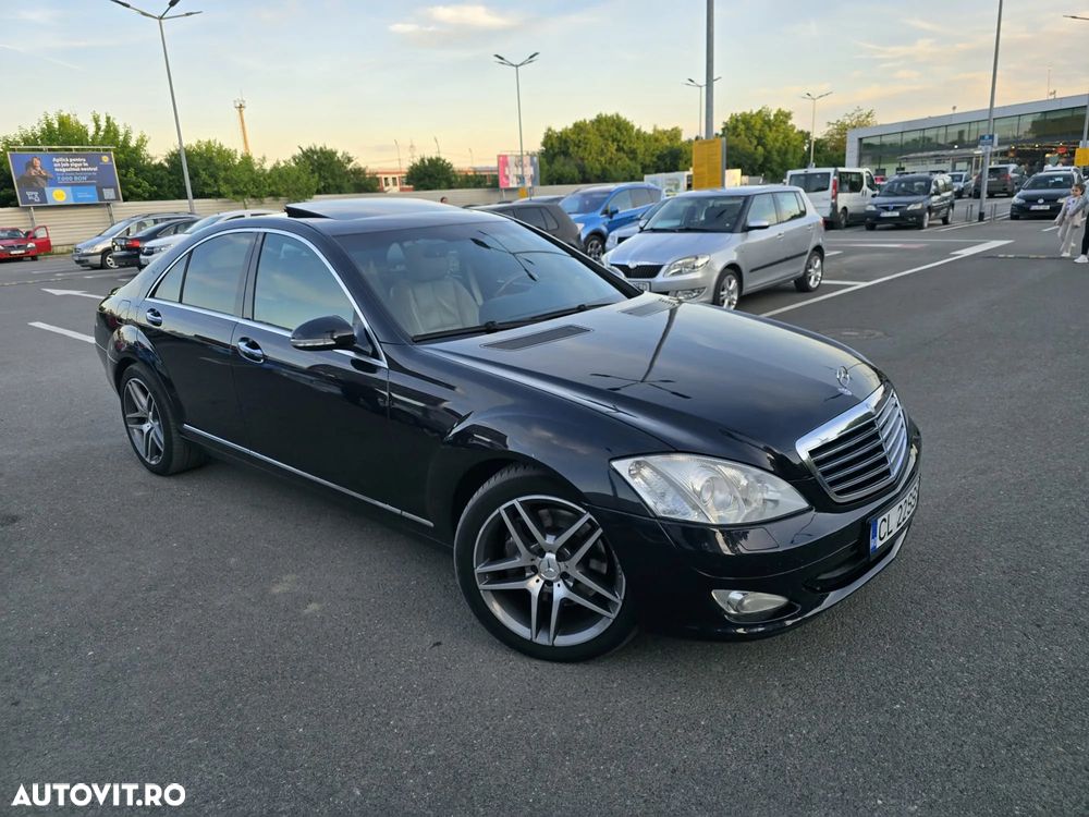 Mercedes-Benz S - 12