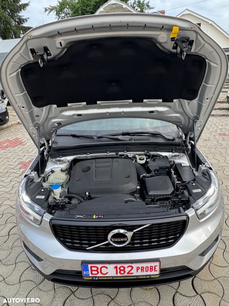 Volvo XC 40 - 18