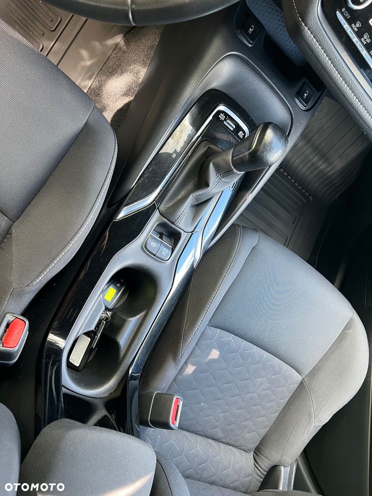 Toyota Corolla 1.8 Hybrid GPF Comfort - 22