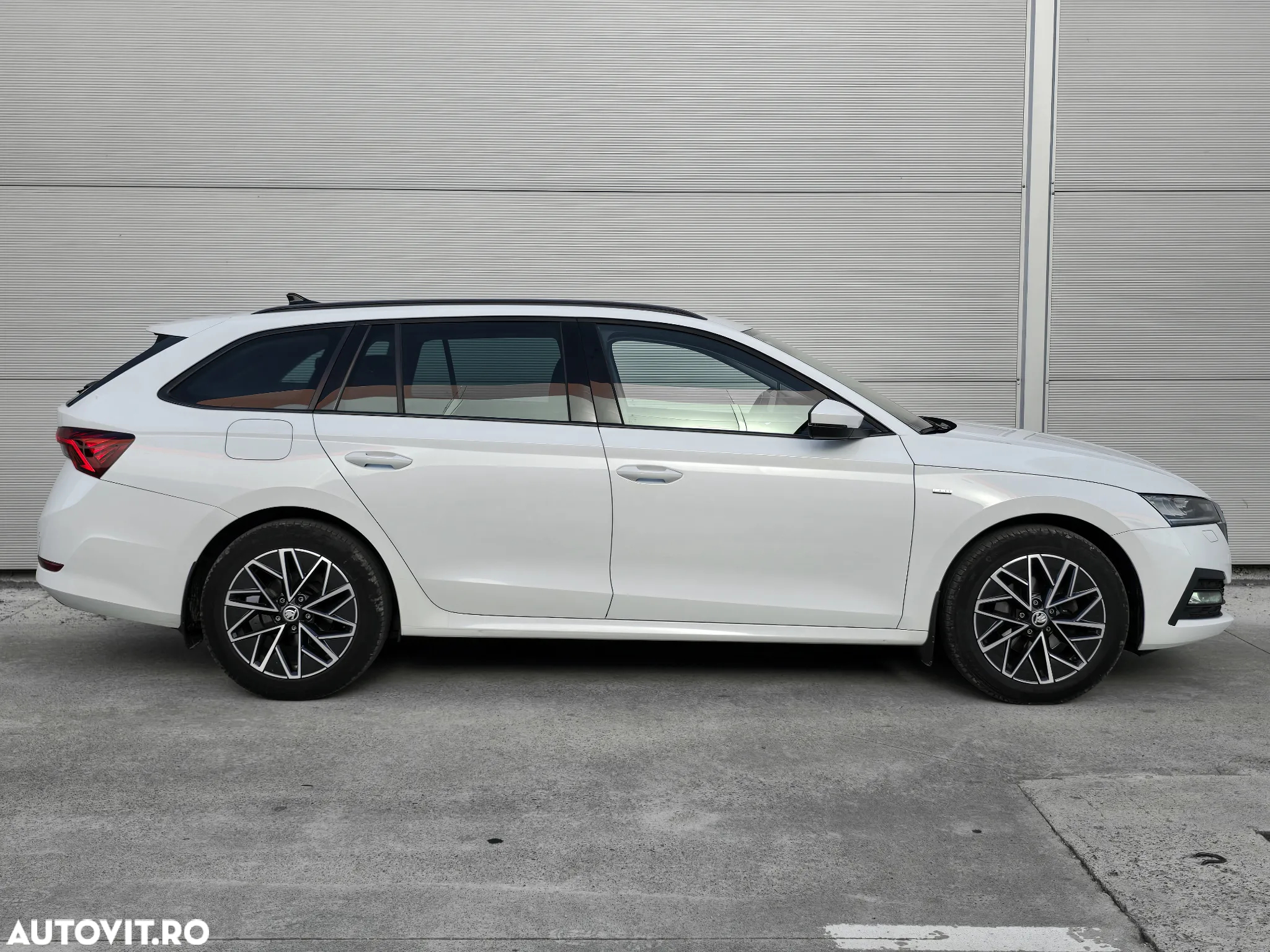 Skoda Octavia - 2