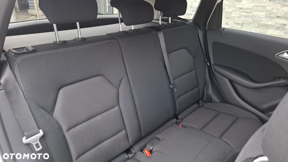 Mercedes-Benz Klasa B 180 - 28