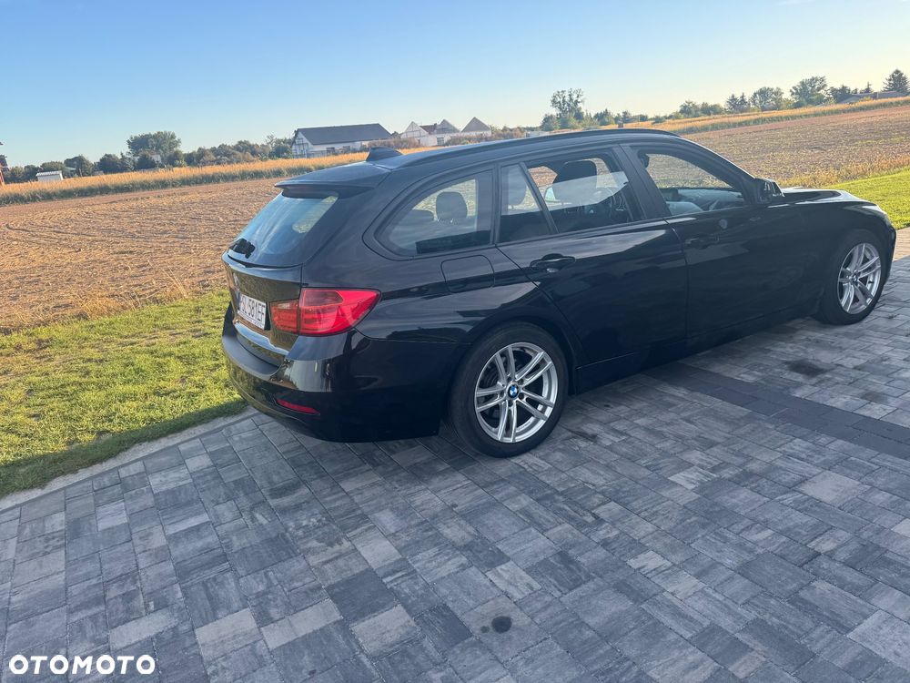 BMW Seria 3 316d Sport Line - 6