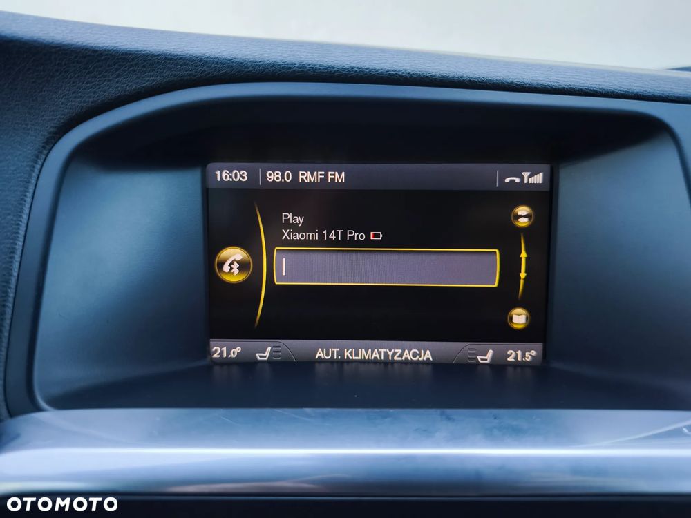 Volvo V60 D3 R-Design - 30