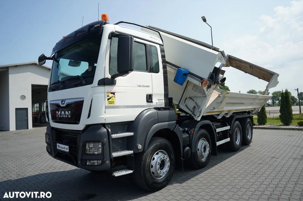 MAN TGS 35.500 / 8X4 / BASCULATOR CU 2 LATE / HIDROCLAPĂ / HIDROCLAPĂ BORDMATIC / PERDĂ ELECTRICĂ / AUTOMATĂ / EURO 6 - 7