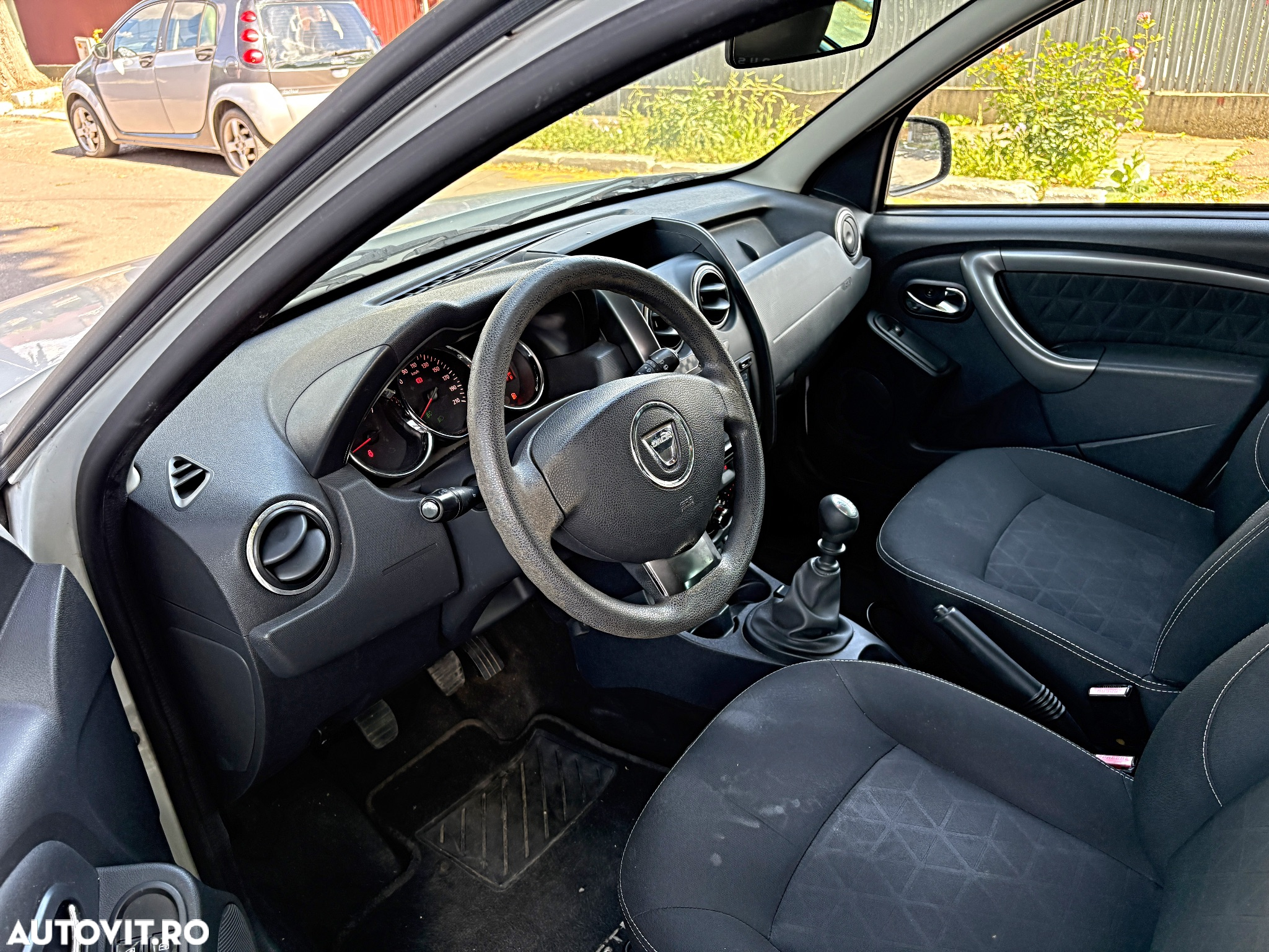 Dacia Duster 1.5 dCi 4x2 Laureate - 5