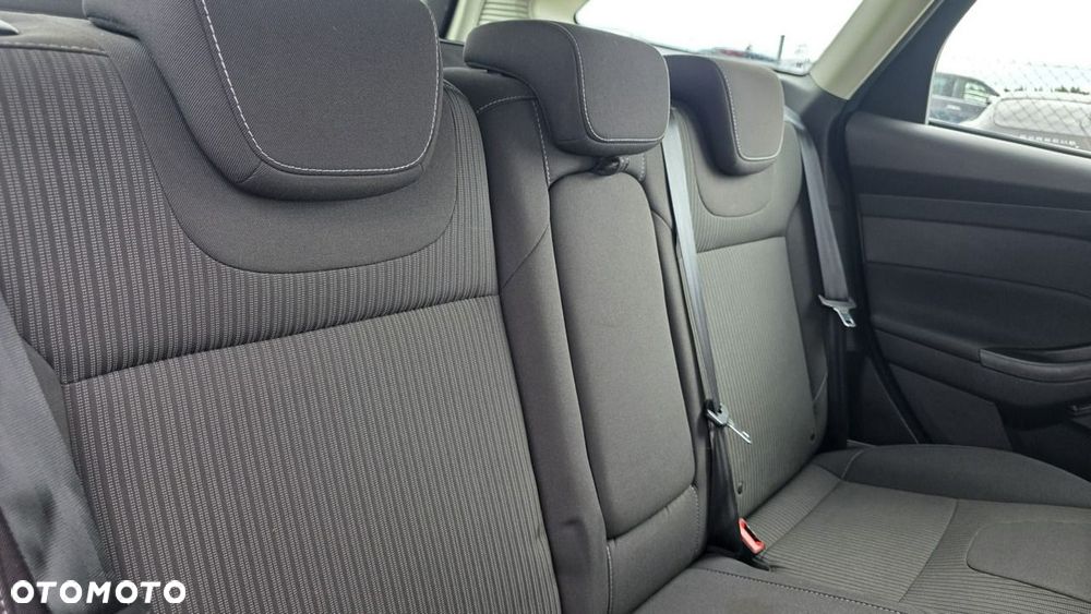 Ford Focus - 19