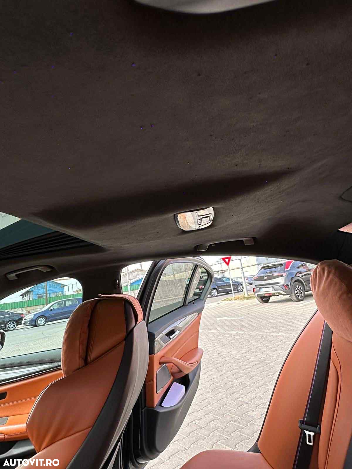 BMW M5 CS AT - 8
