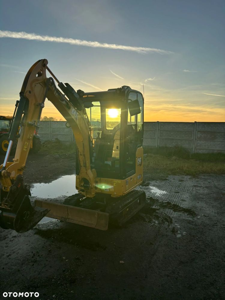 Caterpillar 301.6 - 4