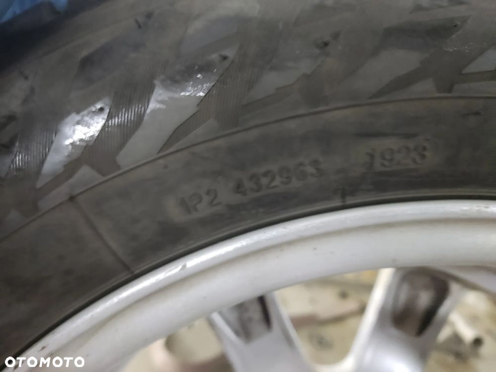 Opel Astra 1.4 Turbo 150 Jahre - 40