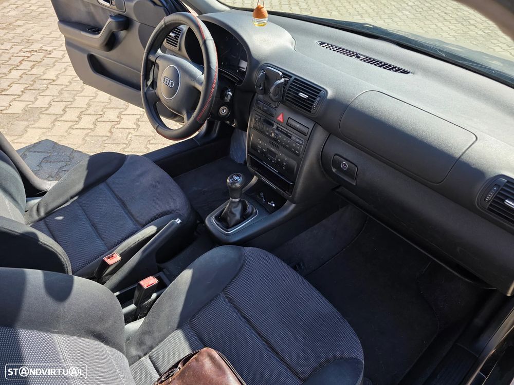 Audi A3 1.9 TDI Attraction - 7