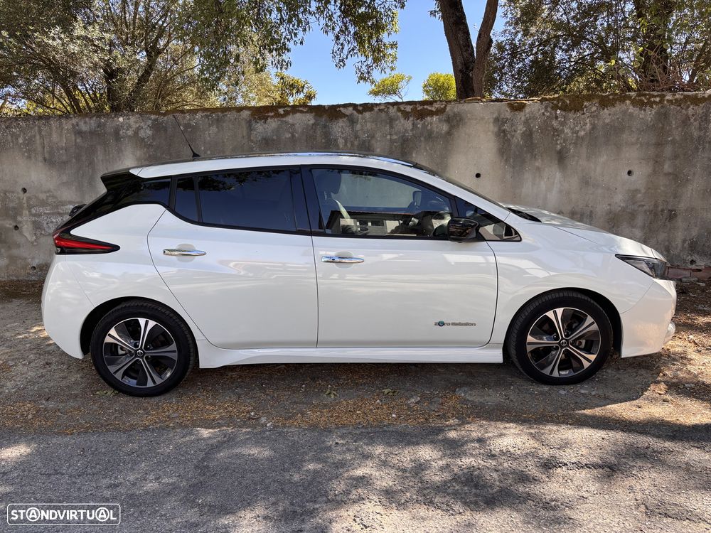 Nissan Leaf N-Connecta Two Tone - 6
