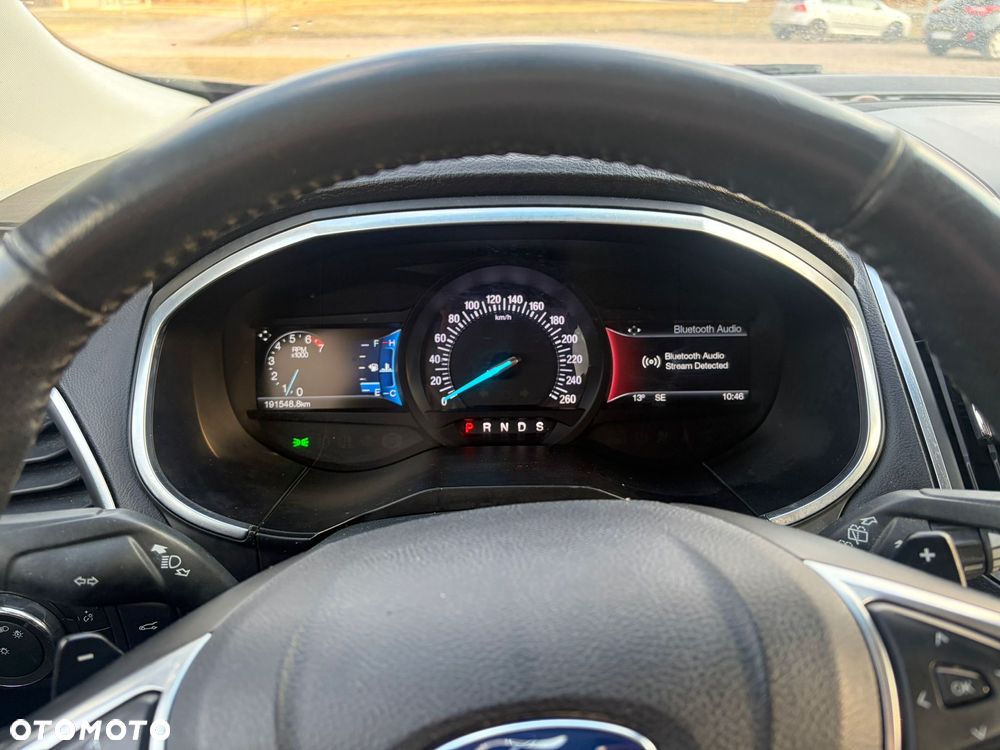 Ford Edge - 6