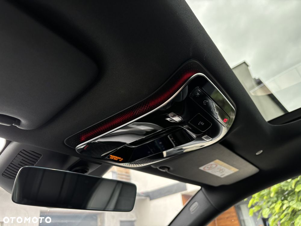 Mercedes-Benz CLE 300 4Matic 9G-TRONIC Edition AMG Line - 32