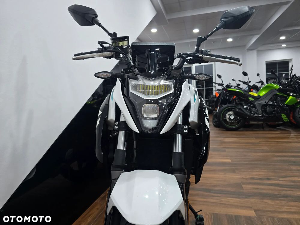 CFMoto NK - 10
