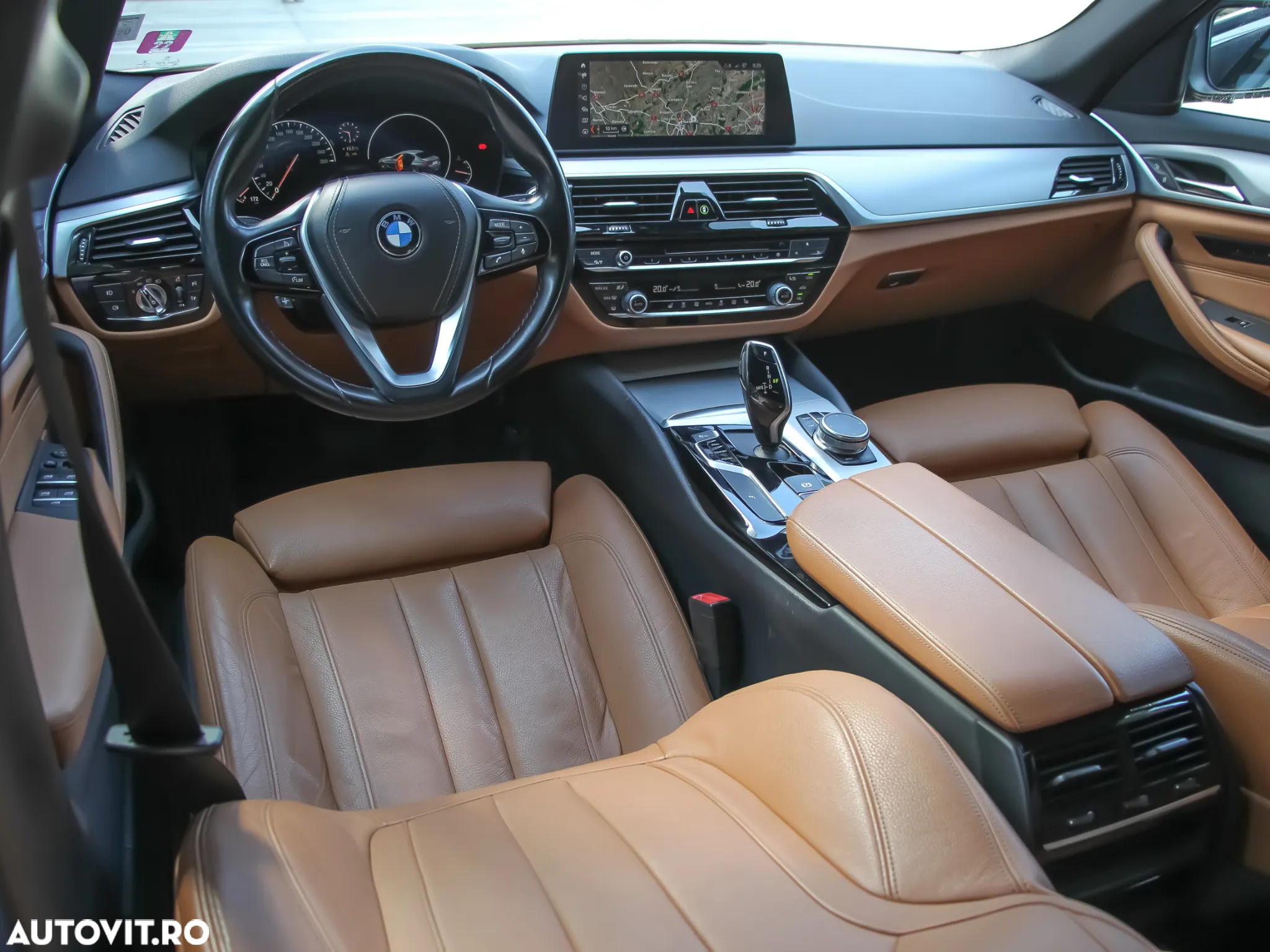 BMW Seria 5 520i AT - 7