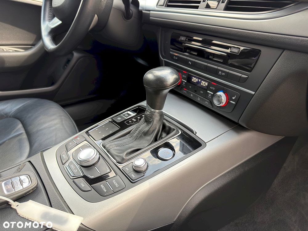 Audi A6 Limousine 2.8 FSI quattro S tronic sport selection - 20